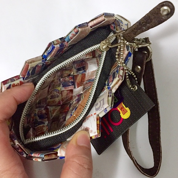 Ollin Arm Candy • Wristlet • Vintage Design - Picture 2 of 2